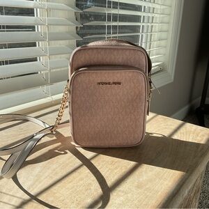 Michael Kors Blush Crossbody Bag with Gold Chain